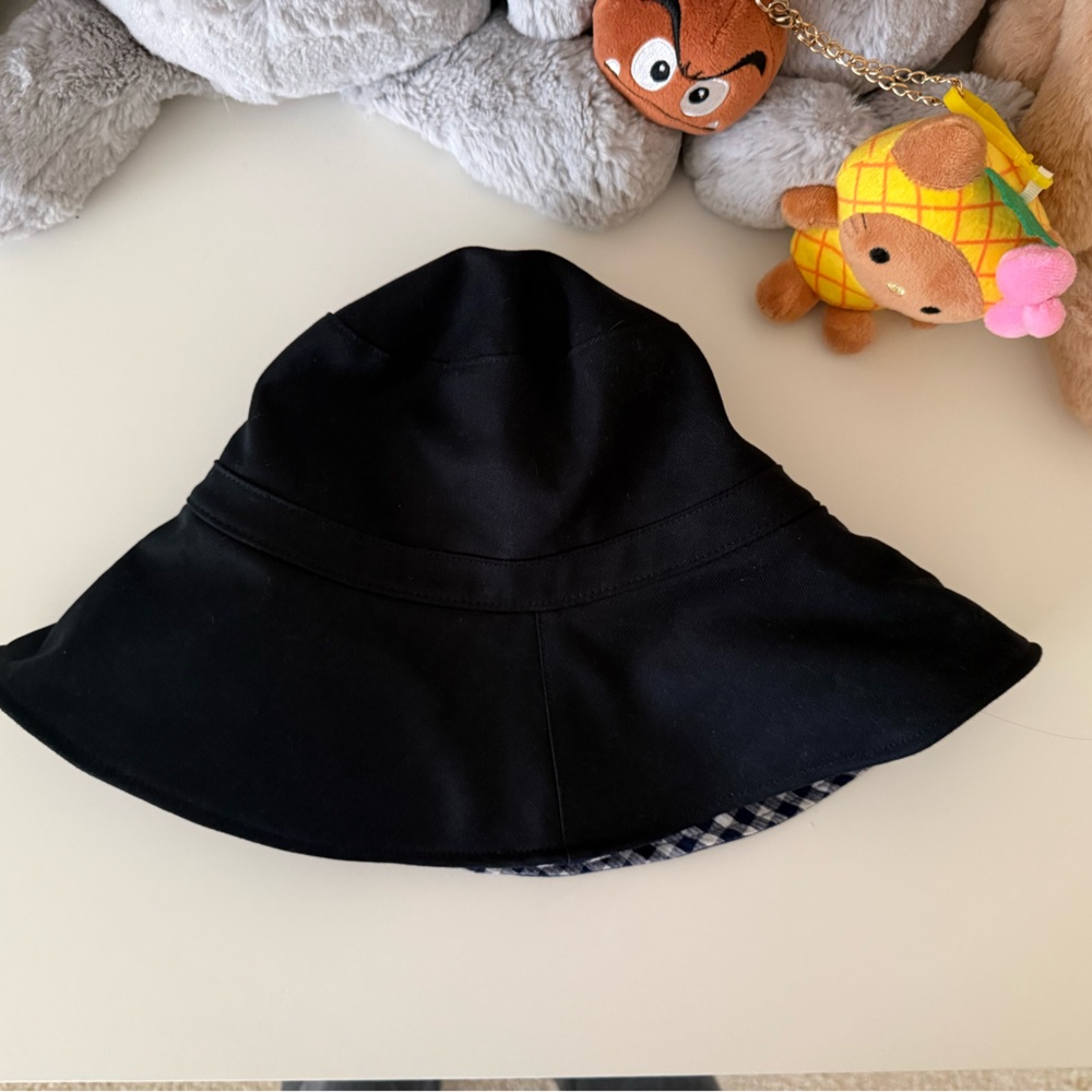 Uniqlo Unisex Adult Black Sun Hat